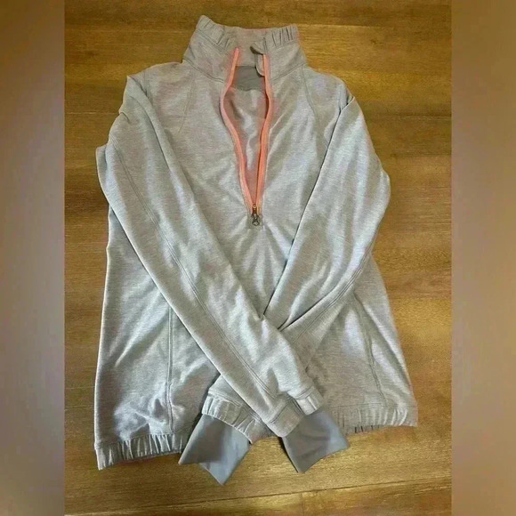 Lululemon Forthright gray 1/2 zip pullover - Picture 2 of 9